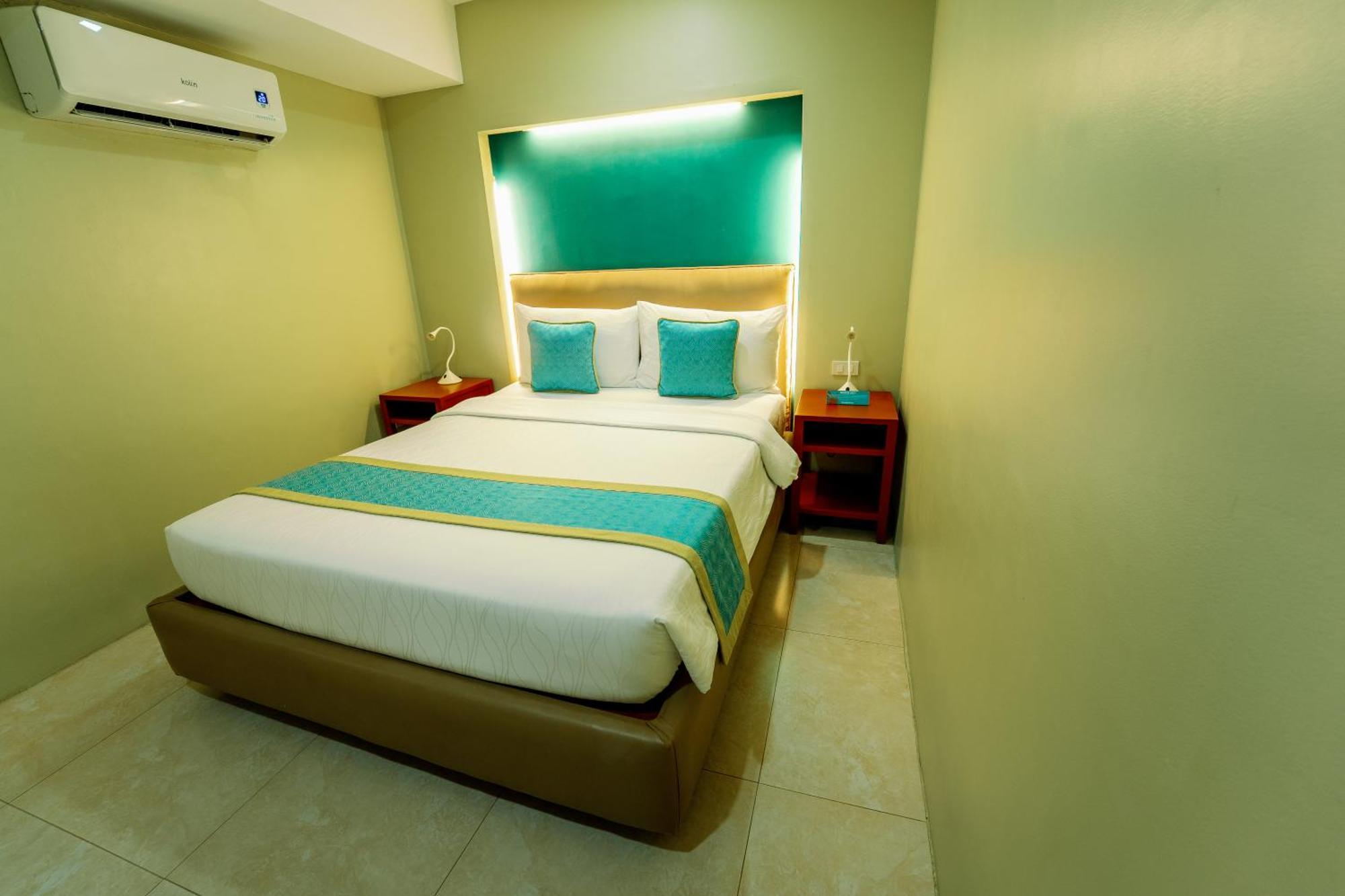 Boracay Haven Resort Balabag  Bagian luar foto