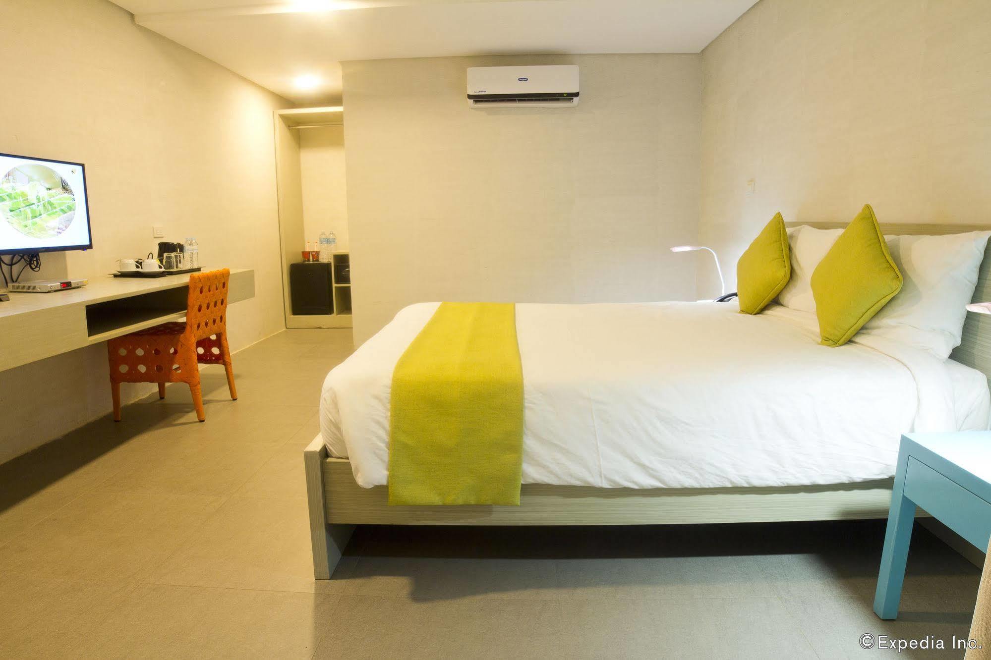 Boracay Haven Resort Balabag  Bagian luar foto